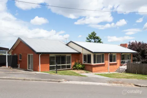 74a/74b Tasman Hwy, Waverley, TAS 7250