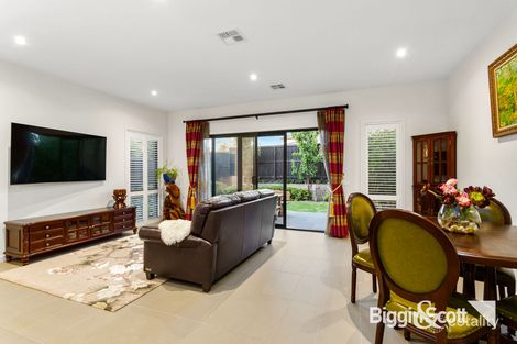 Property photo of 9 Auburn Crescent Doncaster VIC 3108