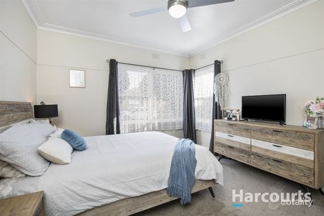 Property photo of 26 Prefect Street Wendouree VIC 3355