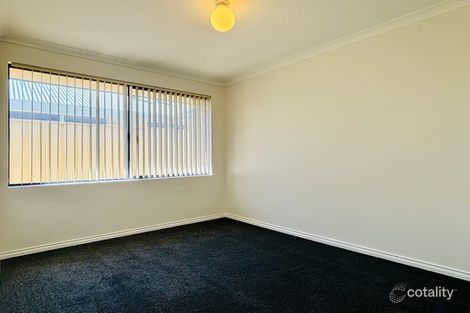 Property photo of 24 Castledene Way Tapping WA 6065