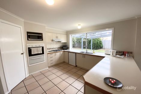 Property photo of 9 Henshaw Court Werribee VIC 3030