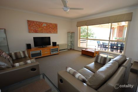 Property photo of 6 Gasnier Place Dubbo NSW 2830