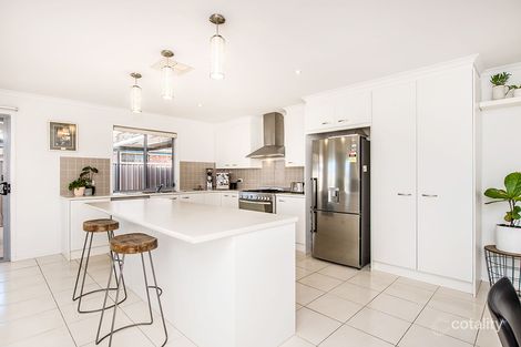 Property photo of 77 Esperance Boulevard Seaford Rise SA 5169