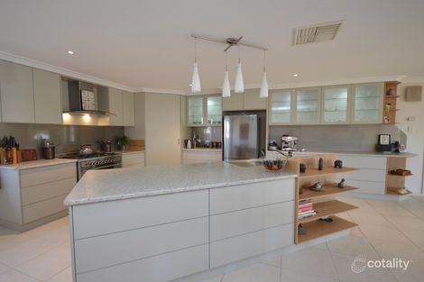Property photo of 6 Gasnier Place Dubbo NSW 2830