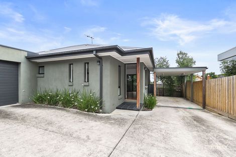 Property photo of 2/15 Dion Street Doncaster VIC 3108