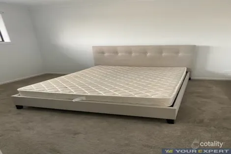 Property photo of 8 Bausch Street Berwick VIC 3806