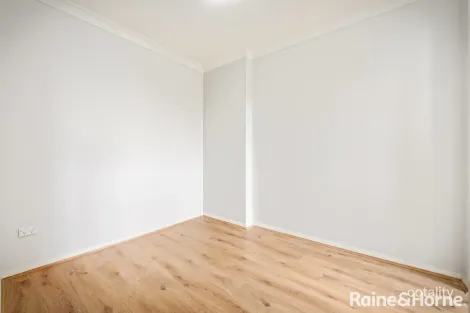 Property photo of 301/80B Ropes Crossing Boulevard Ropes Crossing NSW 2760