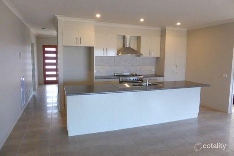 Property photo of 22 Pioneer Place Thurgoona NSW 2640
