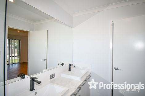 Property photo of 49 Balingup Loop Dawesville WA 6211