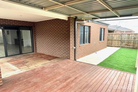 Property photo of 60 Chesney Circuit Clyde VIC 3978