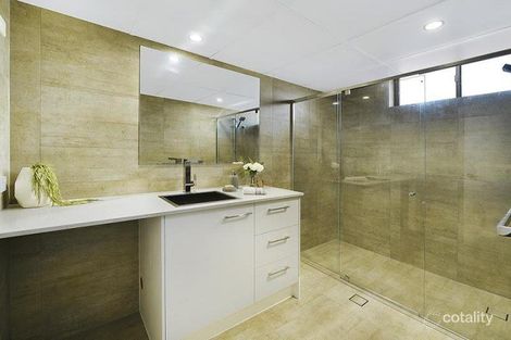 Property photo of 18/3 Old Burleigh Road Surfers Paradise QLD 4217