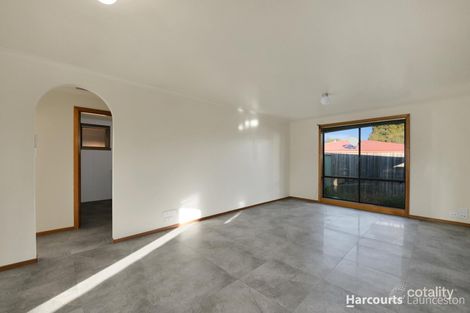 Property photo of 2/5-7 Newnham Close Newnham TAS 7248