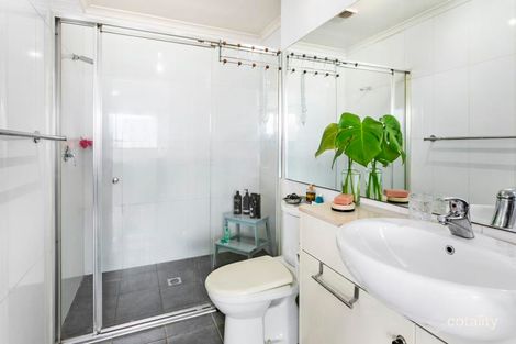 Property photo of 12/23 Howard Avenue Dee Why NSW 2099