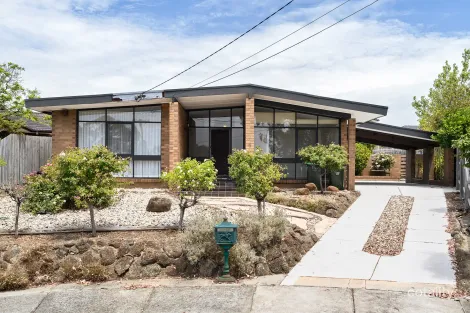 8 Heaton Ct, Burwood East, VIC 3151