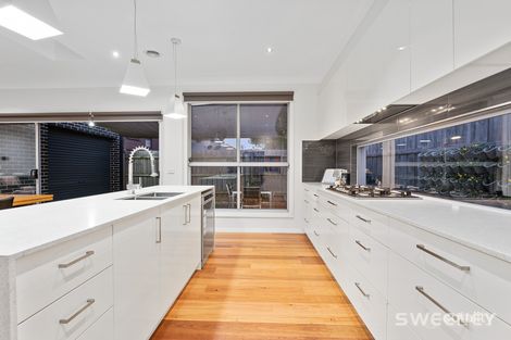 Property photo of 2/5 Stapley Crescent Altona North VIC 3025