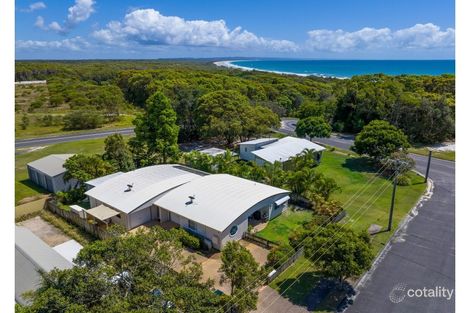 Property photo of 4 Ilmenite Avenue Rainbow Beach QLD 4581