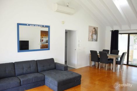 Property photo of 11-13 Rintoull Court Rosedale VIC 3847