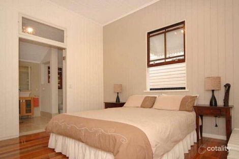 Property photo of 21 Oakwal Terrace Windsor QLD 4030