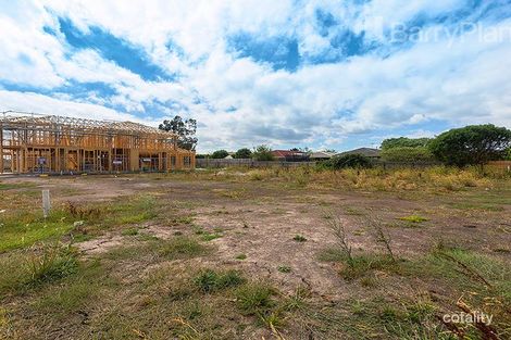 Property photo of 37 Bausch Street Berwick VIC 3806