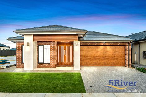 Property photo of 28 Clear Drive Tarneit VIC 3029