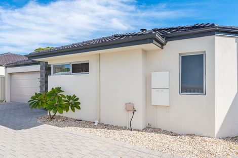 Property photo of 4B Nangetty Street Innaloo WA 6018