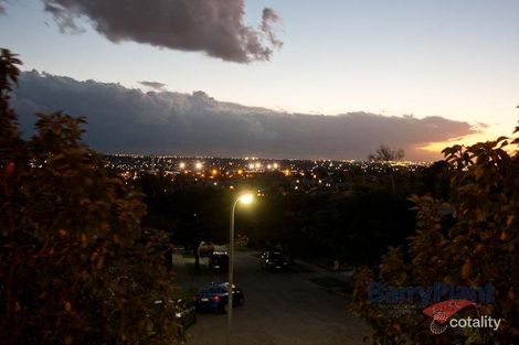 Property photo of 6 Biralee Court Berwick VIC 3806