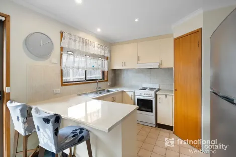 Property photo of 4/91-93 Duncans Road Werribee VIC 3030