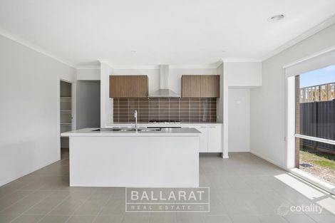 Property photo of 9 Fermanagh Street Alfredton VIC 3350