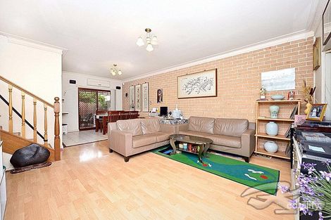 Property photo of 2/8 Carbine Close Casula NSW 2170