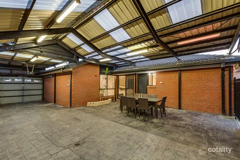 Property photo of 40 Catherine Drive Hillside VIC 3037