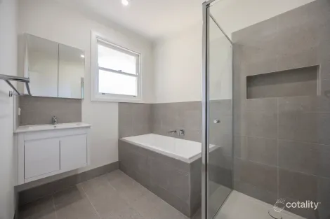 Property photo of 53 The Outlook Glen Waverley VIC 3150