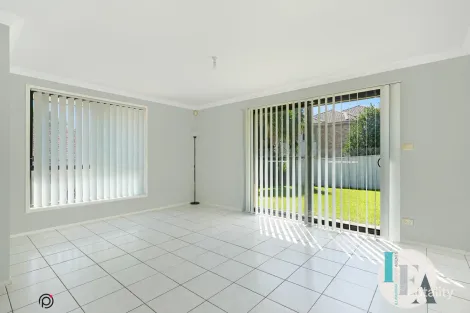 Property photo of 1 Helsal Circuit Shell Cove NSW 2529