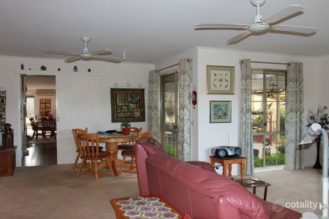 Property photo of 10 Oswald Drive Alexandra VIC 3714