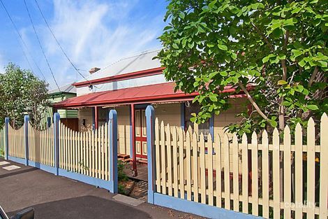 7 Mcconnell St, Kensington, VIC 3031