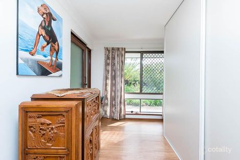 Property photo of 18 Tremont Place Craigie WA 6025