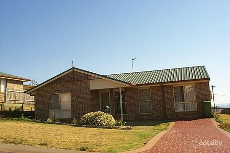 62 Dalzell Cres, Darling Heights, QLD 4350