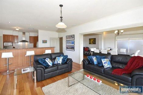 Property photo of 32 Mariner Drive Sheidow Park SA 5158