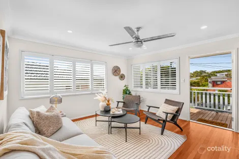 Property photo of 19 Brasted Street Taringa QLD 4068