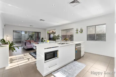 Property photo of 28 Pilkington Street Canning Vale WA 6155