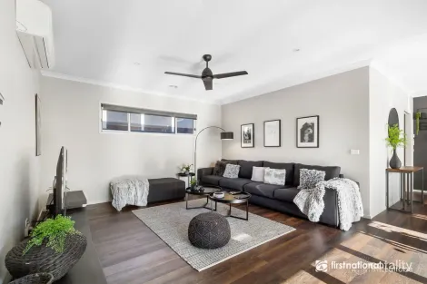 Property photo of 1/9 Stonehaven Road Traralgon VIC 3844