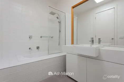 Property photo of 24 Lavender Avenue Cheltenham VIC 3192