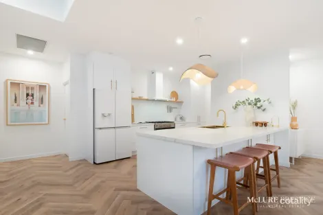 Property photo of 70 Shorehaven Drive Noosaville QLD 4566