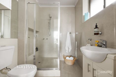 Property photo of 8/2 Carnarvon Road Caulfield North VIC 3161