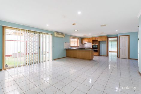 Property photo of 24 Paratea Drive Rowville VIC 3178