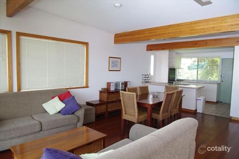 Property photo of 8 Hodgson Street Crescent Head NSW 2440