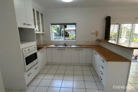 Property photo of 2/5-9 Gelling Street Cairns North QLD 4870