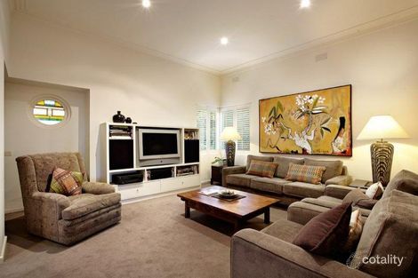 6 Malonga Ct, Caulfield North, VIC 3161