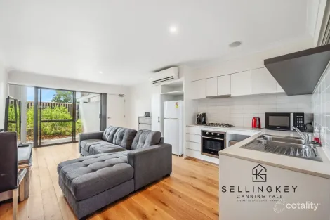 Property photo of 14/1 Glenariff Boulevard Canning Vale WA 6155