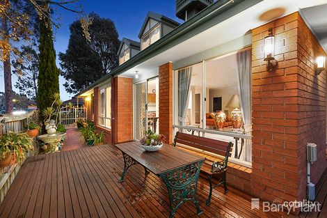 Property photo of 2 Gleditsia Way Bundoora VIC 3083