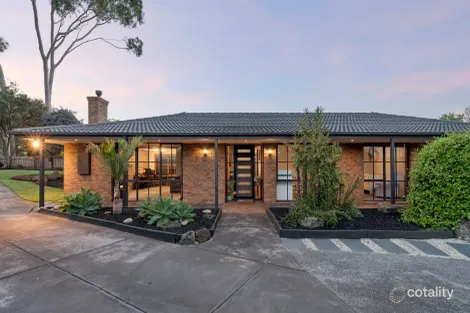 3 Yandiah Ct, Frankston, VIC 3199